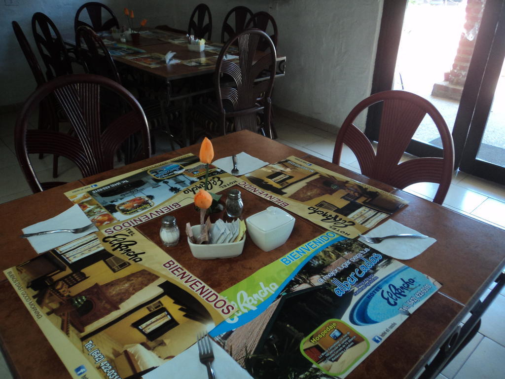 Hotel El Rancho 나보호아 외부 사진