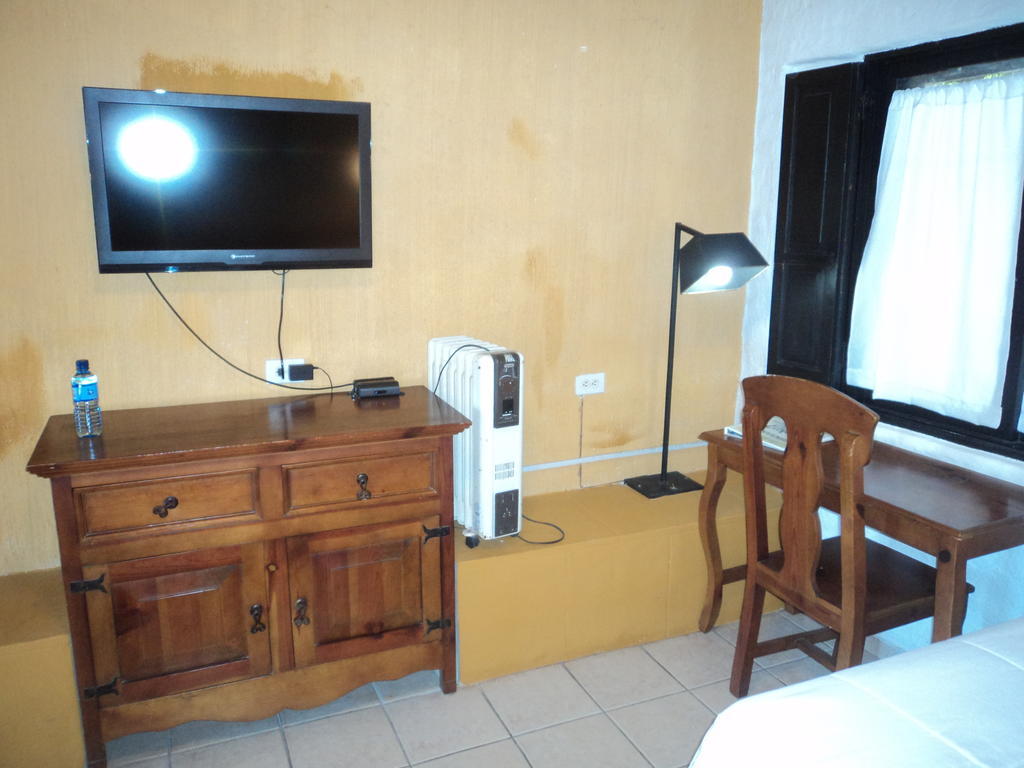Hotel El Rancho 나보호아 외부 사진