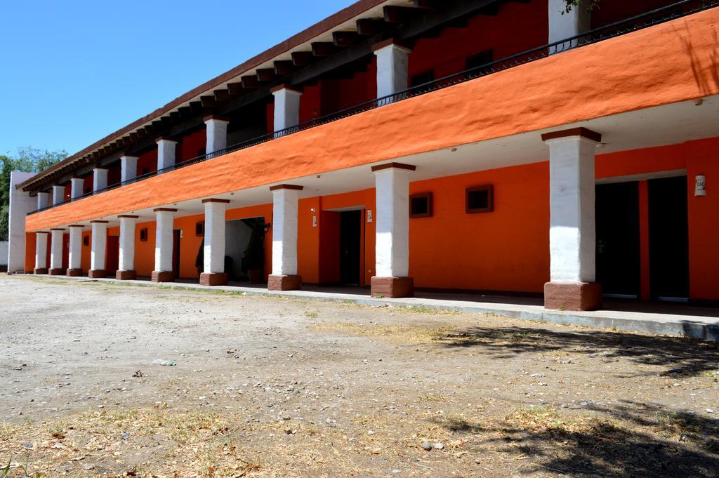 Hotel El Rancho 나보호아 외부 사진