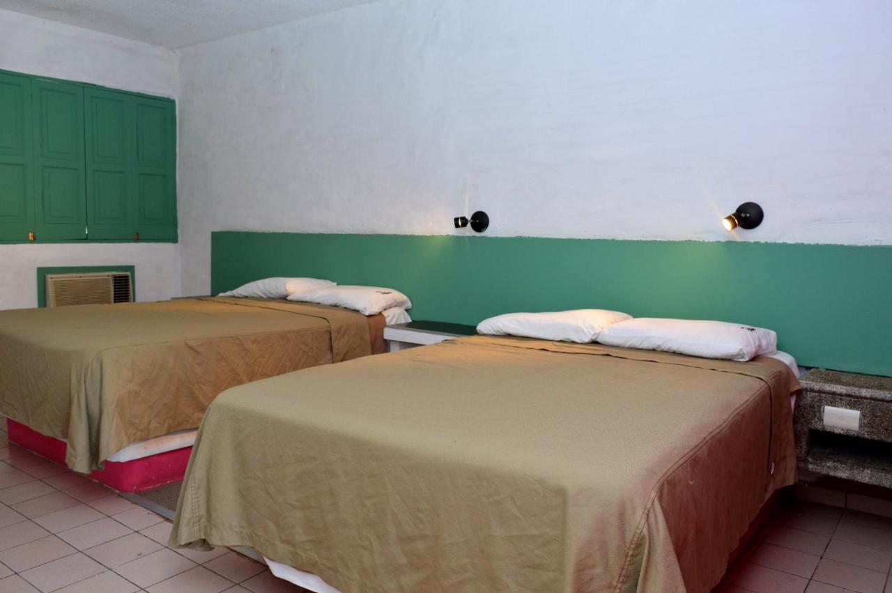 Hotel El Rancho 나보호아 외부 사진