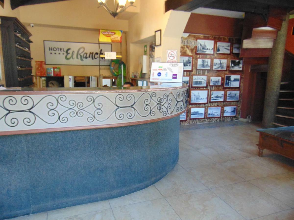 Hotel El Rancho 나보호아 외부 사진